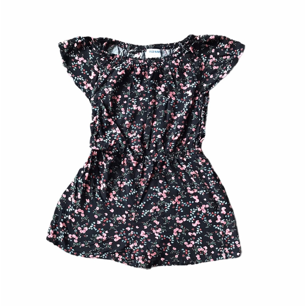 Girls old navy black floral romper. Size 6-7.